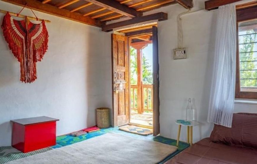 Afsana Room In a cottage