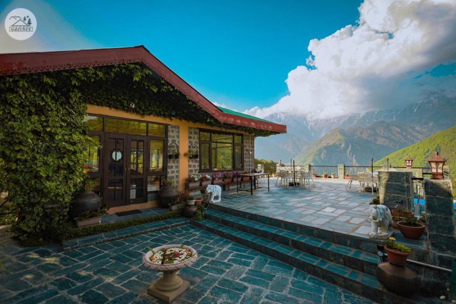 Udechee Huts