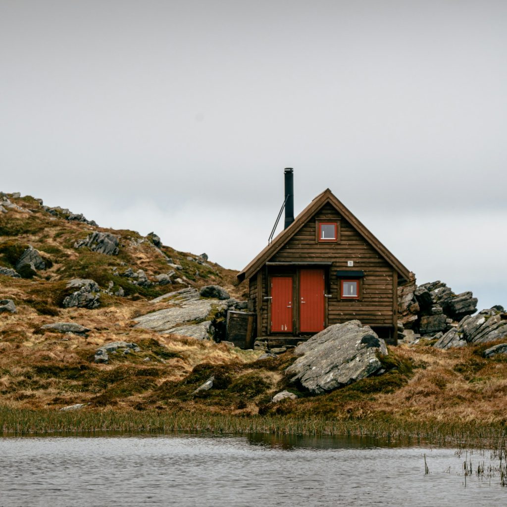 kamil-klyta-Hsd0KXnHxqg-unsplash